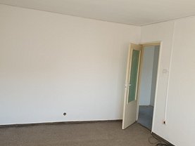Apartament de vânzare 3 camere, în Timişoara, zona Aradului