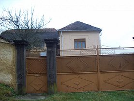 Casa de vânzare 5 camere, în Bârzava