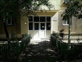 Apartament de vânzare 2 camere, în Bucuresti, zona Gorjului