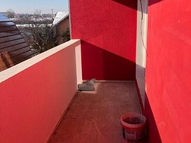 Apartament de vânzare 2 camere, în Bucureşti, zona Berceni