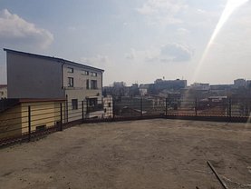 Casa de închiriat 5 camere, în Bucuresti, zona Iancului
