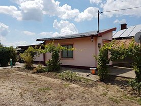 Casa de vânzare 2 camere, în Radomiresti