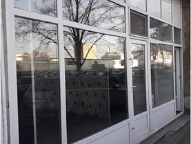 Închiriere spaţiu comercial