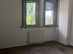 Garsonieră de vânzare, în Bucuresti, zona P-ta Victoriei