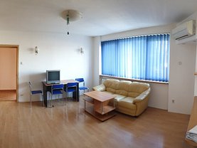 Apartament de vânzare 3 camere, în Bucuresti, zona Stefan cel Mare