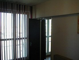 Apartament de vânzare 2 camere, în Bucuresti, zona Magheru