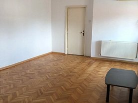 Garsonieră de închiriat, în Bucureşti, zona Universitate