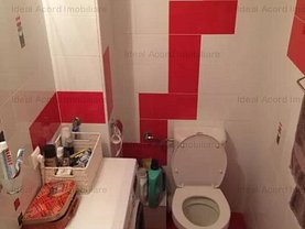 Apartament de închiriat 3 camere, în Bucuresti, zona Vacaresti
