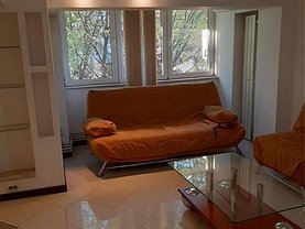 Apartament de vânzare 2 camere, în Bucureşti, zona Decebal