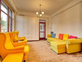 Casa de închiriat 4 camere, în Bucureşti, zona Turda