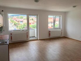 Apartament de închiriat 2 camere, în Cluj-Napoca, zona Dambul Rotund