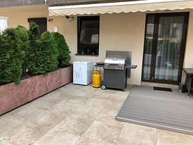 Apartament de vânzare 3 camere, în Bucuresti, zona Libertatii