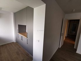 Apartament de vânzare 3 camere, în Bucuresti, zona Clucerului