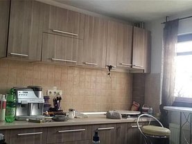 Apartament de vânzare 2 camere, în Bucureşti, zona Victoriei