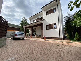 Casa de vânzare 4 camere, în Otopeni, zona Central