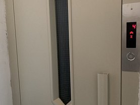 Apartament de vânzare 3 camere, în Bucuresti, zona Stefan cel Mare