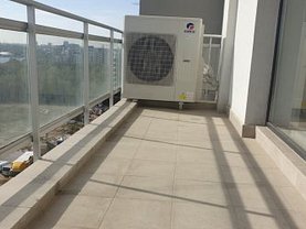 Apartament de vânzare 3 camere, în Bucureşti, zona Barbu Văcărescu