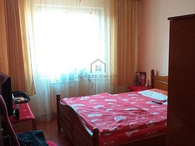 Apartament de vânzare 4 camere în Bucuresti, Crangasi