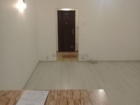 Garsonieră de vânzare sau de închiriat, în Bucuresti, zona Gorjului