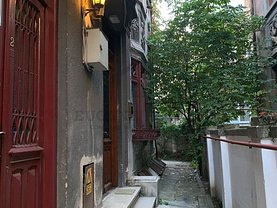 Casa de vânzare 5 camere, în Bucuresti, zona P-ta Unirii