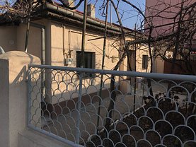 Casa de vânzare 2 camere, în Bucuresti, zona Pantelimon