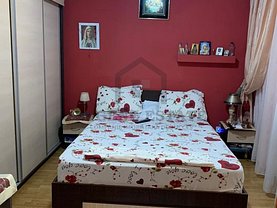 Casa de vânzare 2 camere, în Roşu