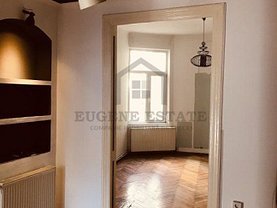 Vânzare spaţiu comercial