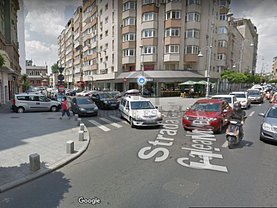 Vânzare spaţiu comercial