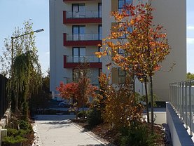 Apartament de vânzare 3 camere, în Bucuresti, zona Sisesti