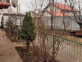 Casa de închiriat 6 camere, în Galati, zona Vest