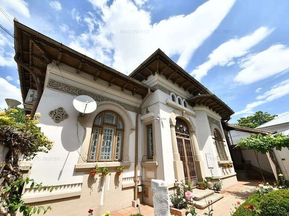 Imobil cu arhitectura interbelica, 250 mp utili - zona ultracentrala