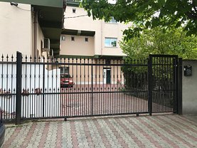 Casa de închiriat 26 camere, în Bucuresti, zona Barbu Vacarescu