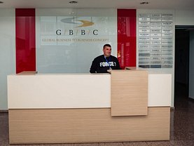 Închiriere birouri