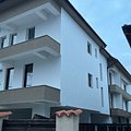 Apartament de vânzare 3 camere, în Bucureşti, zona Dămăroaia