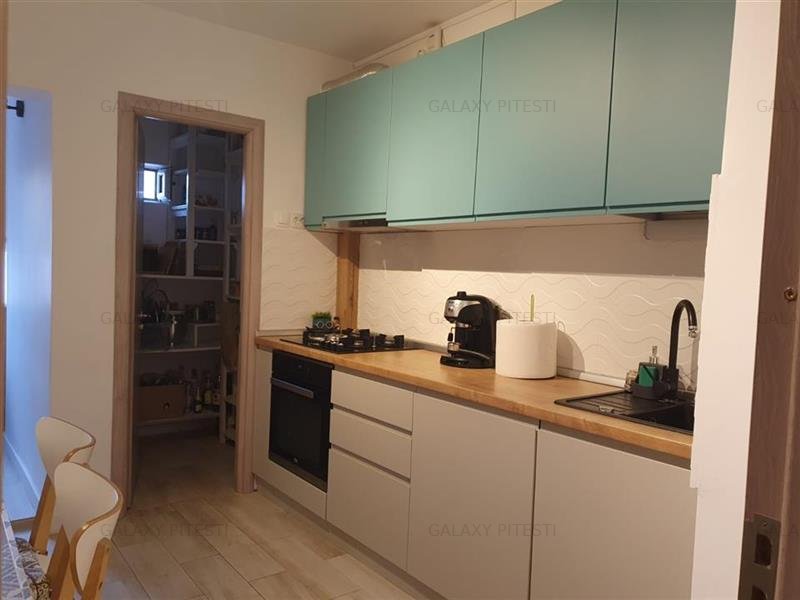 Vanzare apartament 4 camere Gavana - Fabrica de Bere