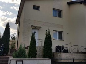 Casa de vânzare 3 camere, în Pitesti, zona Central