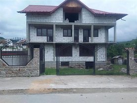 Casa de vânzare 5 camere, în Corbi, zona Central