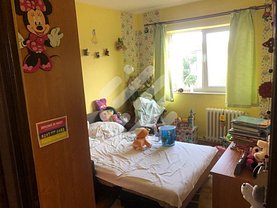 Apartament de vânzare 3 camere, în Cluj-Napoca, zona Marasti