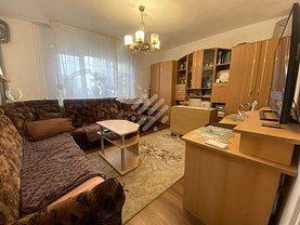 Apartament de vânzare 4 camere, în Cluj-Napoca, zona Manastur