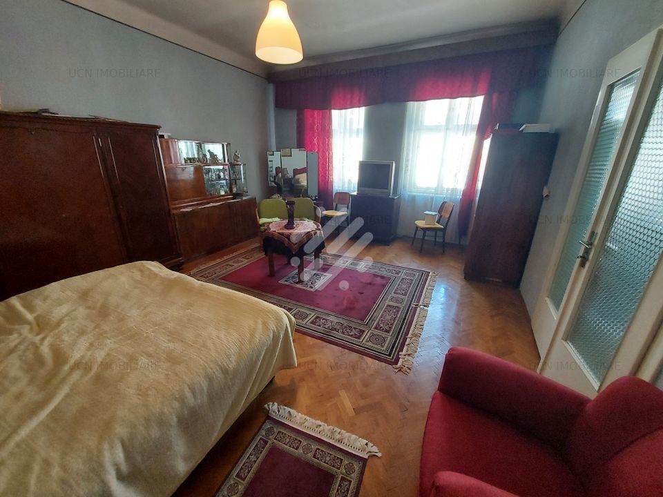 Apartament in Cladire Istorica ULTRACENTRAL, zona Piata Unirii !!! - imaginea 2