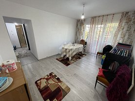 Apartament de vânzare 3 camere, în Cluj-Napoca, zona Mănăştur