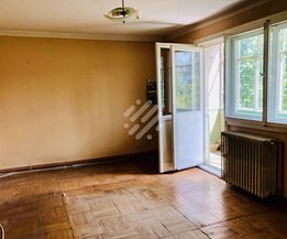 Apartament de vanzare 3 camere, în Cluj-Napoca, zona Gheorgheni