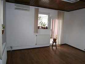 Casa de vânzare 9 camere, în Bucuresti, zona Unirii
