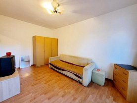 Garsonieră de vânzare sau de închiriat, în Timişoara, zona Complex Studenţesc