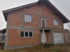 Casa de vânzare sau de închiriat 7 camere, în Giarmata
