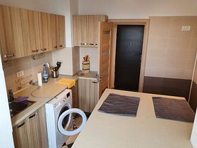 Apartament de vânzare 2 camere, în Bucureşti, zona Crângaşi