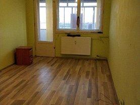 Apartament de vânzare 3 camere, în Bucureşti, zona Drumul Taberei
