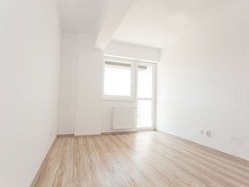 Apartament de vânzare 3 camere, în Bucuresti, zona Aparatorii Patriei
