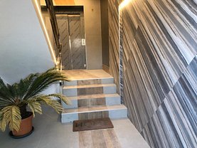 Apartament de vânzare 2 camere, în Bucureşti, zona Berceni