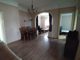 Apartament de vânzare 3 camere, în Bucuresti, zona Mosilor